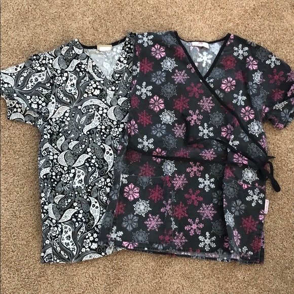 Nursing scrub tops - Picture 1 of 5